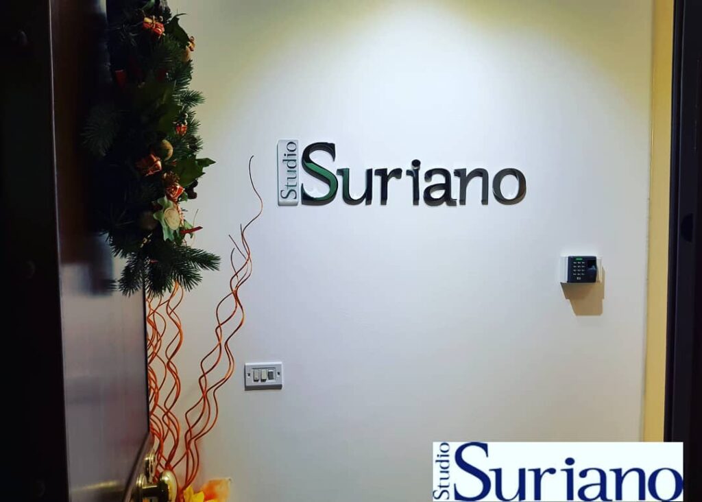 Studio Suriano vi dà il benvenuto Siamo a vostra completa disposizione per rispo...